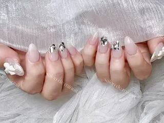 ネイル Touni 🐿のネイルデザイン