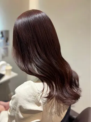 ロング カラー 髪質改善カラー ベージュ🤎YUMEのヘアスタイル