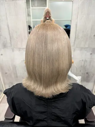 ロング カラー newi赤羽 HINATAのヘアスタイル