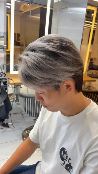 カラー メンズ フェザーパーマ/ スペインカールのヘアスタイル