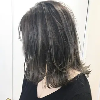 ミディアム ウルフ/デザイン/ 大阪/タカハシユウキのヘアスタイル