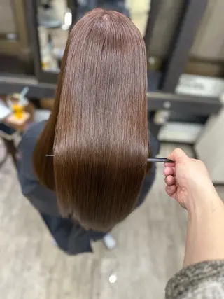 セミロング 酒徳 ヒロヤのヘアスタイル
