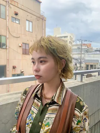 ショート カラー ストレート/レイヤー カットyuseiのヘアスタイル