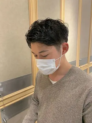 パーマ メンズ チバ タクミのヘアスタイル