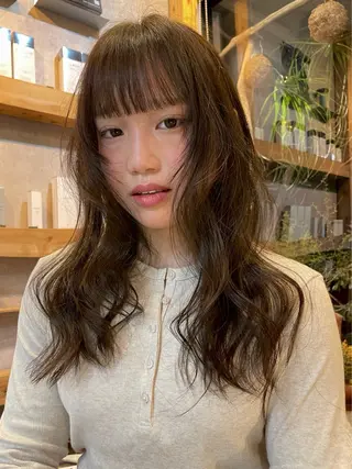 ロング SITY. NENE /カラーモデルのヘアスタイル