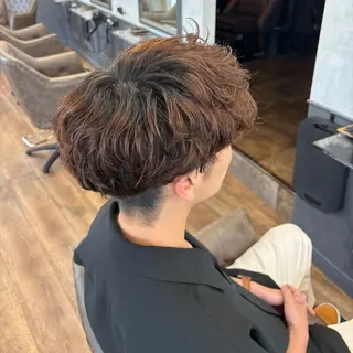 パーマ メンズ 山﨑 千尋のヘアスタイル