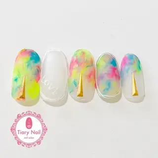 ネイル tiarynail K K🐼のネイルデザイン