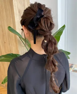 ロング 都筑 莉佳子のヘアスタイル