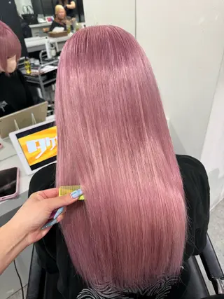 ロング カラー 🩶ハイトーン × プルエク🩶MIWAのヘアスタイル