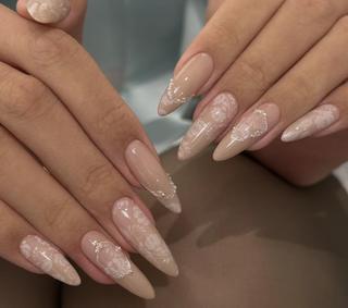 ネイル Pure&Rich Nailのネイルデザイン