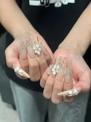 ネイル Julli ジュリのネイルデザイン