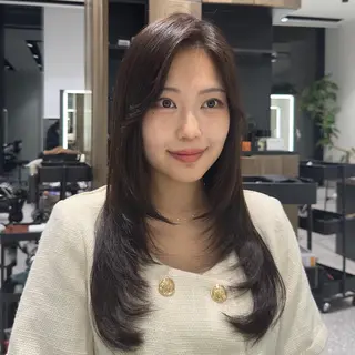 ロング レイヤー/グレージュ メンズパーマのヘアスタイル