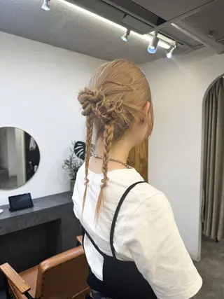 セミロング ヘアアレンジ Seeknext // Rukaのヘアスタイル