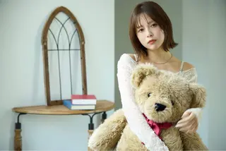 ミディアム 5月クーポン 透明感✨️さとりんのヘアスタイル