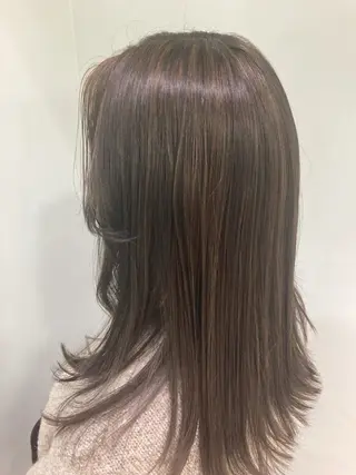 カラー 透明感カラー🎨/ レイヤー/真野のヘアスタイル