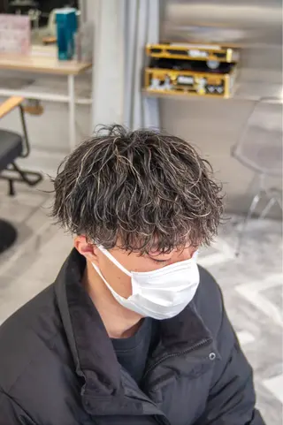 カラー パーマ メンズ シャドウパーマ/ ルーズパーマ/メンズのヘアスタイル