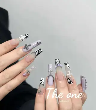 ネイル Theone栄店 川原のネイルデザイン