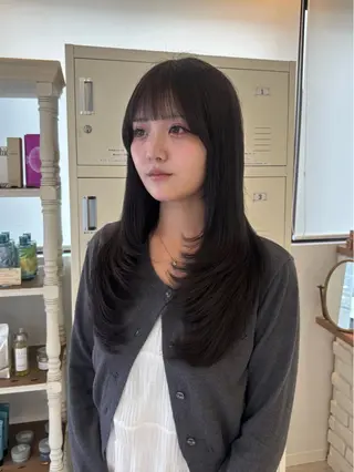 ロング カラー にゅーかわいいヘア♡ おがわゆいり౨ৎのヘアスタイル