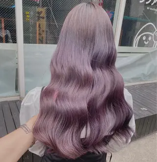 ロング カラー ヘアアレンジ 韓国ヘア 🦋KIRA🦋のヘアスタイル