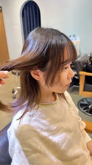 ミディアム ブリーチなしカラー 🌿脇黒丸 彩のヘアスタイル