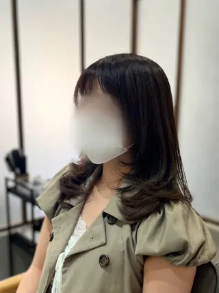 ミディアム diva REMIのヘアスタイル