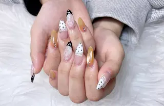 ネイル B•U Nail大宮 長さだし専門店のネイルデザイン