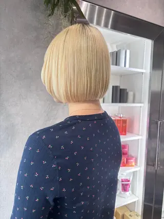 ミディアム カラー ヘアアレンジ iona/ハイトーン /ネイルのネイルデザイン