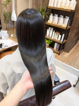 ロング カラー 髪質改善で 憧れの潤艶美髪にのヘアスタイル