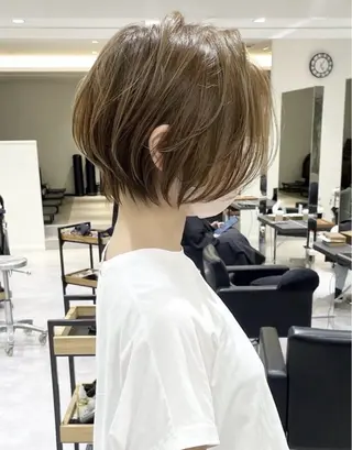 ショート カラー 大人可愛いショート/ 似合わせ特化/‬荒砂のヘアスタイル