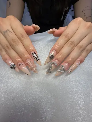 ネイル MOMOKA Mネイルbranchのネイルデザイン