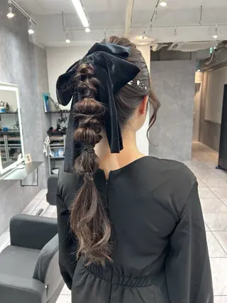 ロング ヘアアレンジ _WHITE 天神店 YUMEKA🐻のヘアスタイル