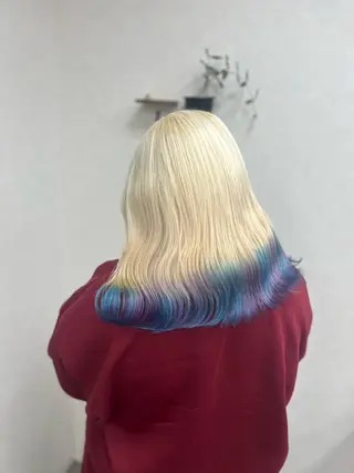 ミディアム ブリーチカラー HAZUKI🦖のヘアスタイル