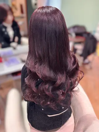 ロング Mirashy 成田のヘアスタイル
