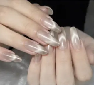 ネイル LAVISH sakiのネイルデザイン