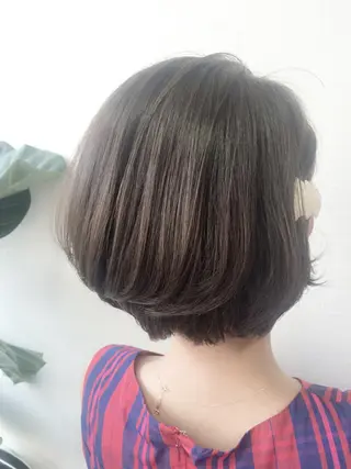 ショート カラー 🌈白髪ぼかし特化 🌈naokoのヘアスタイル
