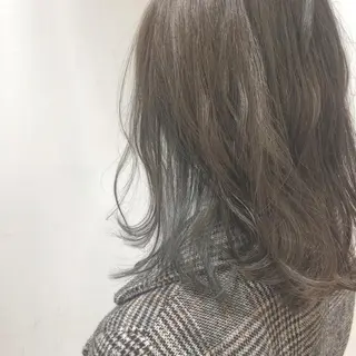 セミロング カラー 江原 彩華のヘアスタイル