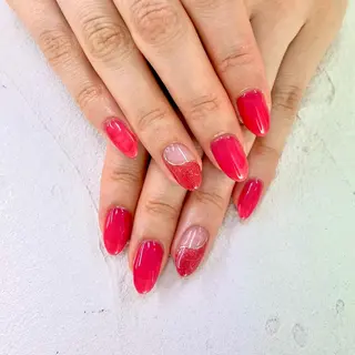 ネイル One’Ness Nana🤍のネイルデザイン