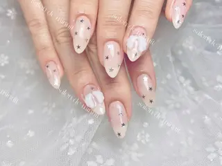 ネイル Momo 🤍のネイルデザイン