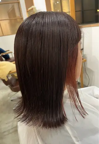 セミロング 三島 有佳里のヘアスタイル