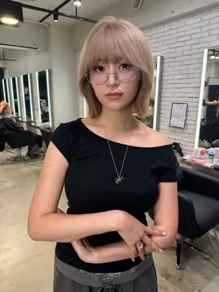 ショート カラー Hana ハイトーン🕯🩰のヘアスタイル