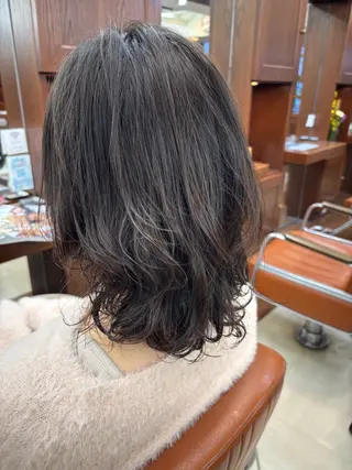 ミディアム パーマ 長谷川 礼子🌐🌿のヘアスタイル