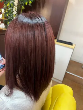 ミディアム カラー ヘアアレンジ bh.maara デザイン／ハイトーンのヘアスタイル