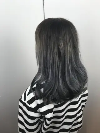 ミディアム カラー デザインカラー🌈 高木リョウのヘアスタイル