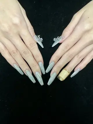 ネイル し んのネイルデザイン