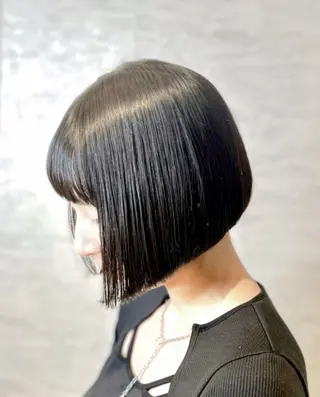 ミディアム 豊島 陽子のヘアスタイル