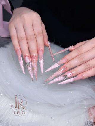 ネイル IRO FUNABASHIのネイルデザイン