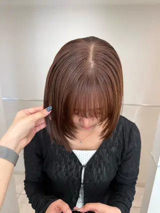 セミロング カラー ラベンダー💜オリー ブ💚暗髪🖤のヘアスタイル