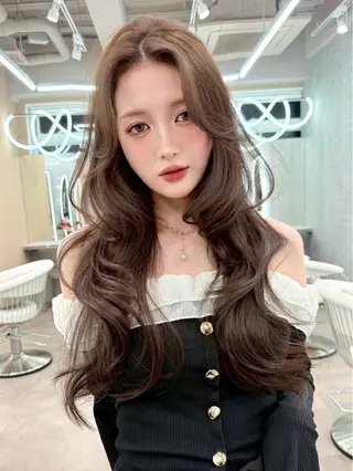 ロング 大宮🤍縮毛矯正 レイヤー🪽なるのヘアスタイル