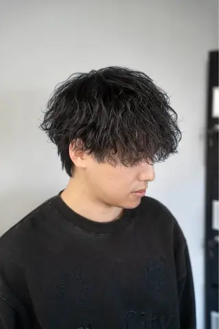 ミディアム パーマ メンズ カットモデル/ ブリーチ/いぶきのヘアスタイル