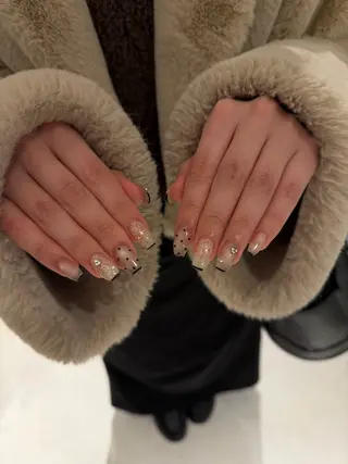 ネイル anuw hinaのネイルデザイン